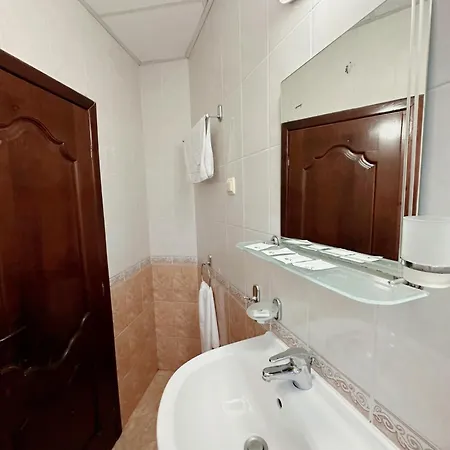Отель Brilliance 3*