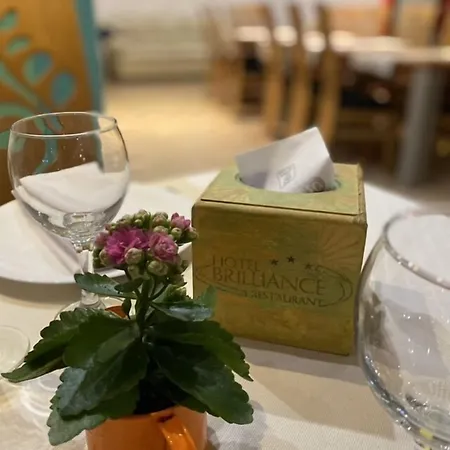 Brilliance Отель 3*